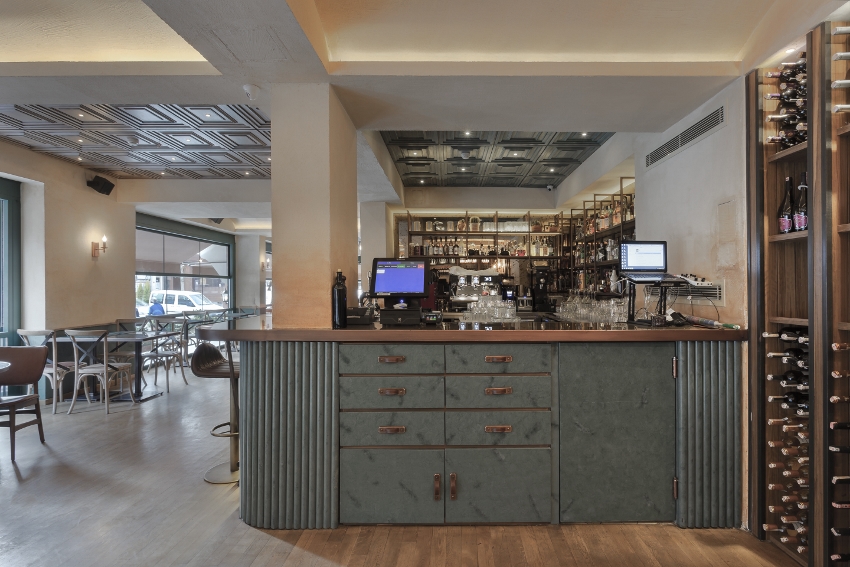 aks mimarlık ve inşaat milano gourmet bar ve kasa kısmı